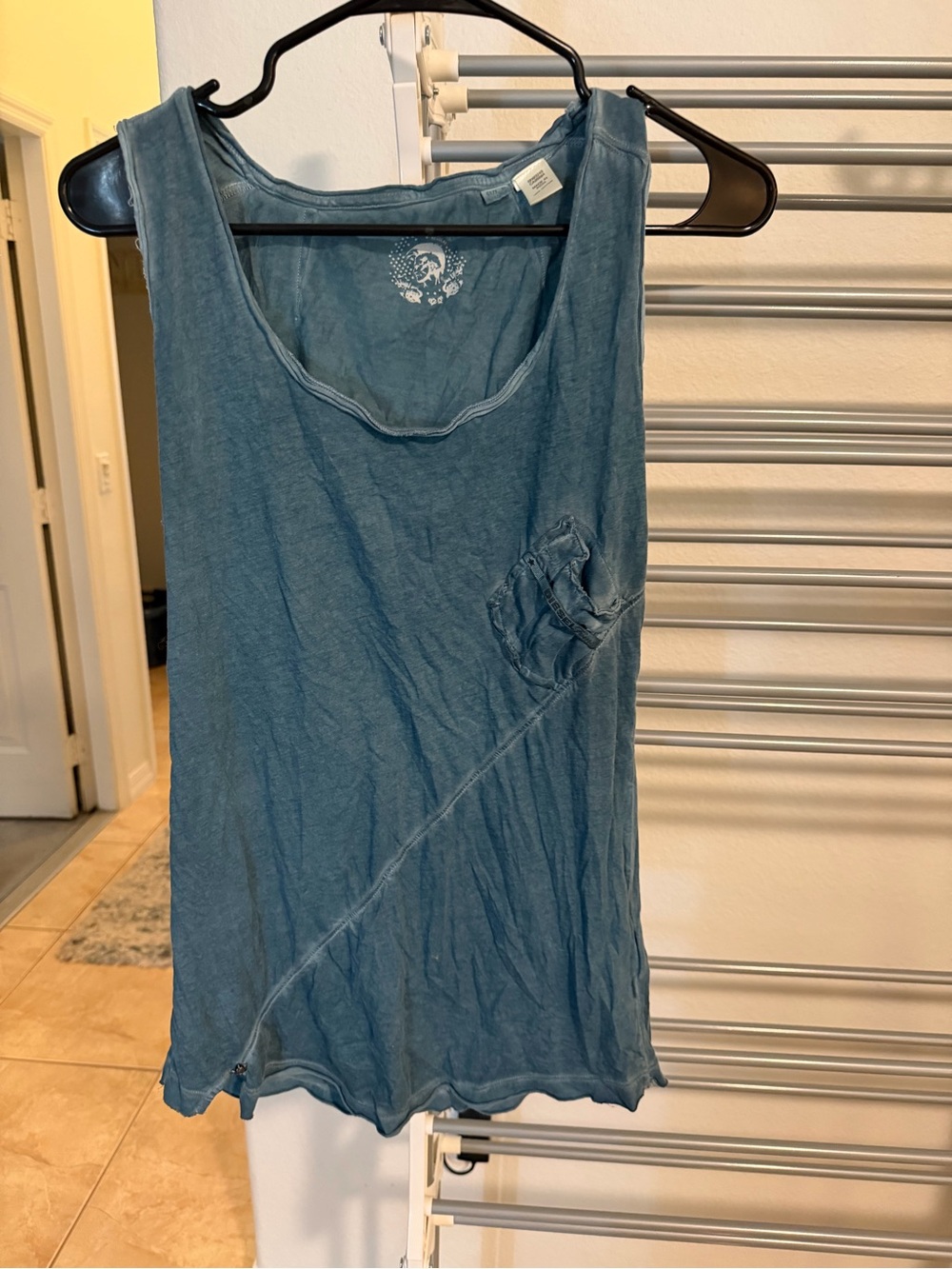 Silver Jeans Blue Scoop Neck Tank with Diagonal Seam